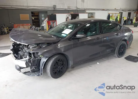 2015 Chrysler 200 S z USA, uszkodzony, nr VIN 1C3CCCBB7FN709478